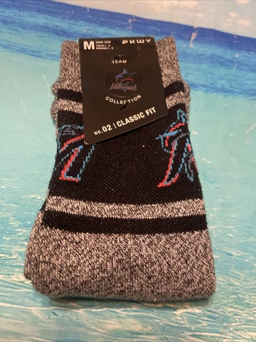 A4 MLB Miami Marlins Clubhouse PKWY Classic Fit Socks Youth Medium 1-6 Women’s 3 Cover