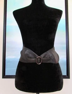 Diane Von Furstenberg DVF Black Leather Loop Belt Sz S - Picture 1 of 8