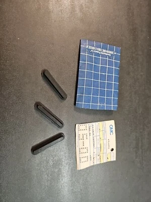 3 PARAGOLPES DE CUBIERTA INFERIOR NUEVOS OEMC JOHNSON EVINRUDE 330651 Foto 1 de 2