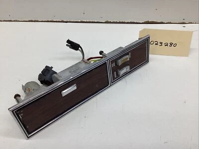 OEM LINCOLN CONTINENTAL LADO PASAJERO/VENTANA DERECHA/CERRADURA DE PUERTA CON CENICERO Foto 1 de 4