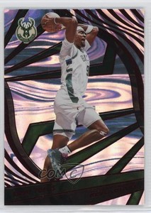 2021-22 Panini Revolution Asia Red Bobby Portis #75