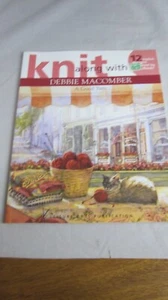 Knit Along With Debbie Macomber A Good Yarn 2005 First in Series Magazine Book - Picture 1 of 7