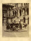 Italia, Costumi -Naya - Venezia, Cortile Palazzo Ducale vintage albumen print 