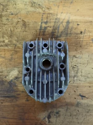 Culata recortadora Briggs & Stratton force weed boss Craftsman 21032  Foto 1 de 3