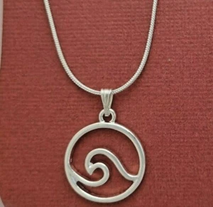 Surf Necklace Silver Plated Surfer gift Surfing Wave Ocean Pendant and Chain Sea - Picture 1 of 4