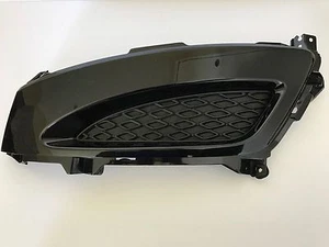OEM Fog Light Hole Cover Fog Lamp Bezel Driver Side Optima 2011-2013 Set of 2 - Picture 1 of 3