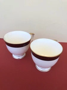 ZWEI Pfaltzgraff Athen neoklassizistische Bone China Tassen - American made - Bild 1 von 3