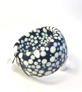 Sobral Bolas Bolinhas PB50 White & Black Polka Dots Artist Made Bangle Bracelet - Picture 1 of 5