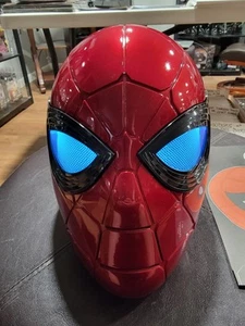 Avengers Endgame Spiderman's Iron Spider Electronic Helmet Legends Series - Bild 1 von 8