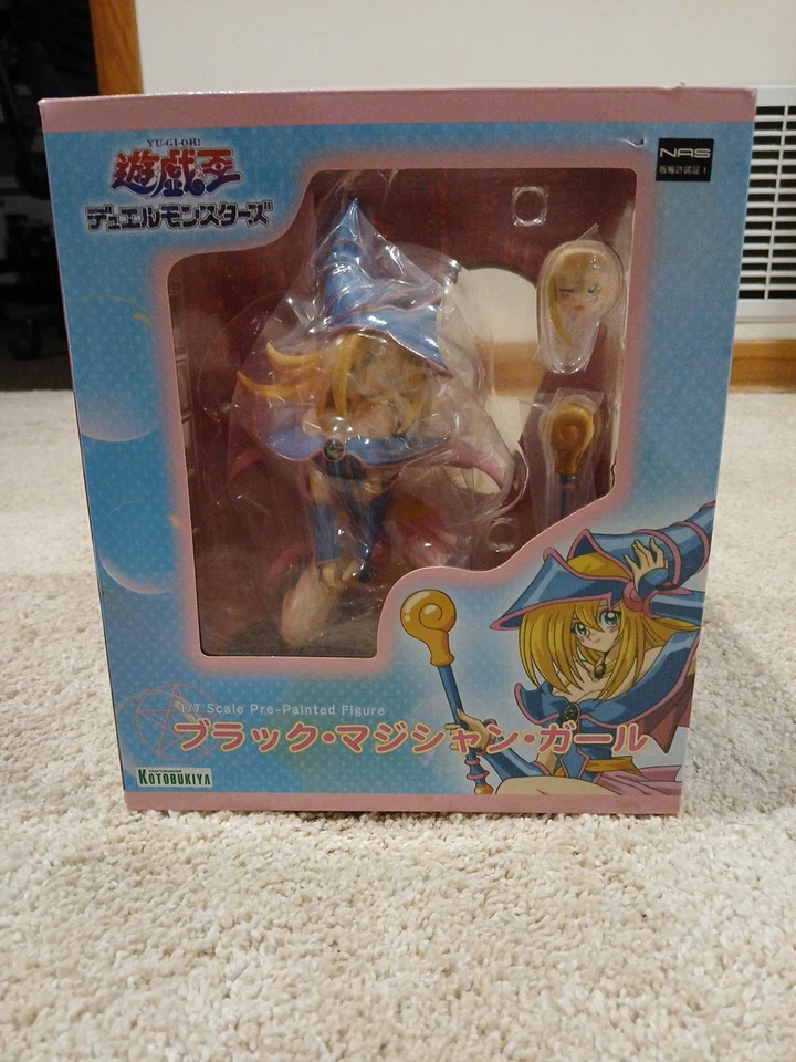 Kotobukiya Yu-Gi-Oh! Duel Monsters PVC Chica Maga Oscura 1/7 Foto 1 de 4