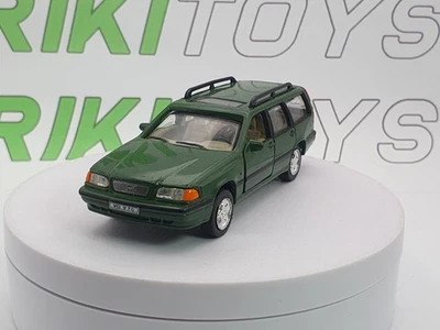 Volvo V70 Cararama 1/43 Verde - Immagine 1 di 4