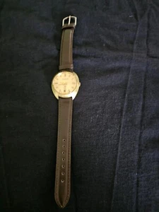Pennard Lucien Piccard Men's Watch 17J Gold Sunburst Dial Day Date AutomaticRUNS - Picture 1 of 5