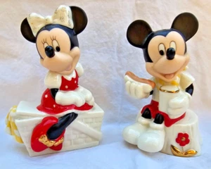 Lenox Disney Mickey & Minnie Mouse 'Picnic Pals' Salt & Pepper Shakers - Picture 1 of 17