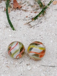 TWICE NICE Vtg German Swirl Solid Core 2 Marbles Ribbon Swirls0.6x 2Marble TWINS - Picture 1 of 24