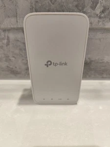 TP-Link RE230 AC750 Mesh Wi-Fi Range Extender  - Afbeelding 1 van 4