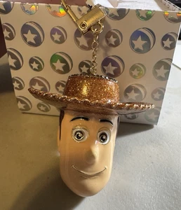 Neu Disney Baublebar Toy Story Woody Kopf Glitzer Taschenanhänger Schlüsselanhänger - Bild 1 von 5