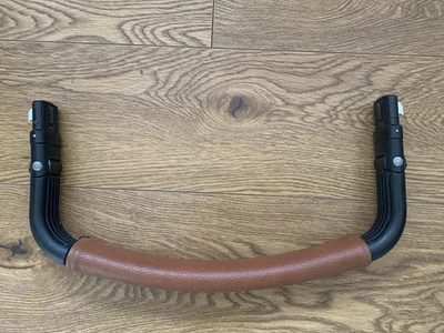 Bugaboo Fox 2/3 BUFFALO/CAMELEON TAN LEATHER ROTATING Bumper Bar - Image 1 of 4