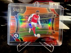 2023-24 Panini Select Bukayo Saka #18/75 Orange Prizm SSP Field Level Arsenal - Picture 1 of 2