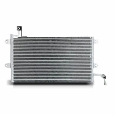 Condensador de aire acondicionado para Volkswagen Cabrio 1995-2002 / Golf III 93-99 / Jetta 93-99 Foto 1 de 2