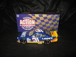 Action NASCAR 1:24 Auto Mike Skinner #31 Lowe's 1998 Chevrolet Monte Carlo - Foto 1 di 10