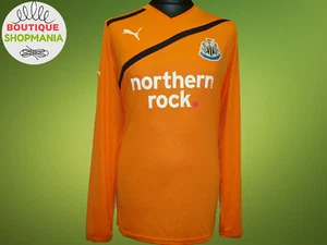 NEWCASTLE UNITED Away 2011 Alan Pardew Manager L PUMA FOOTBALL SHIRT Jersey - Picture 1 of 12