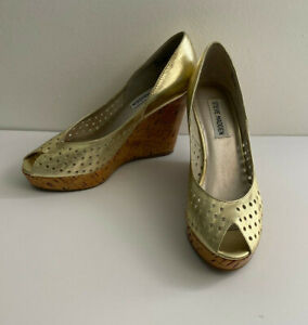 Steve Madden Visible Gold Peep Toe Cork Wedges Sandals Shoes Sz 6.5M