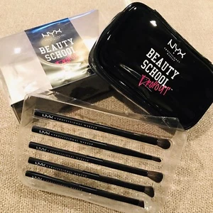 NYX 5 PC MAKEUP BRUSH SET AND ZIPPERED CASE NIB - Picture 1 of 5
