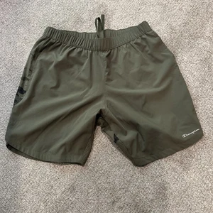 Champion Athletic Core Trainingsshorts für Herren (Größe: L) - inklusive 4 Paar!!! - Bild 1 von 10