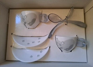 Set 2 tazzine con piattini e cucchiaini Guzzini serie Panda ceramica e plastica - Foto 1 di 7