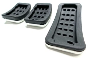 3x NEW Gen Suzuki Swift Sport 2007-11 BRAKE CLUTCH ACCELERATOR Pedal Rubber Pads - Picture 1 of 1