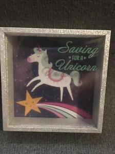  Andenken Schatten Box Geld Coin Bank Geschenk 5,5x5,5 Sparen für ein Einhorn A1 - Bild 1 von 5