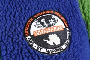 Boys Napapijri  Geographic Zip Up Fleece Jumper Size 8 Years - Picture 1 of 9