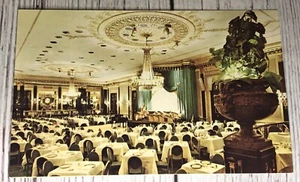 Chicago IL Illinois Empire Room Of The Palmer House Hilton Hotel Postcard - Picture 1 of 2
