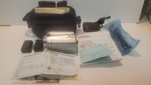 JVC GZ-HD500 Everio Camcorder Full HD Video 80GB Hard Drive Manuals & RECIEPTS - Picture 1 of 11