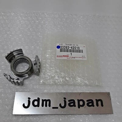 Toyota Genuine Avensis Camry Transmission Clutch Hub 5th Gear 33393-42010 OEM - Image 1 of 4