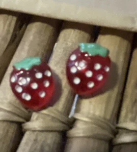 Vintage Antique Earrings Pierced Stud Lucite Strawberries  - Picture 1 of 4