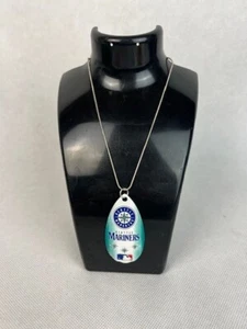 Seattle Mariners Logo Vintage Teardrop Spinner Necklace - Picture 1 of 1