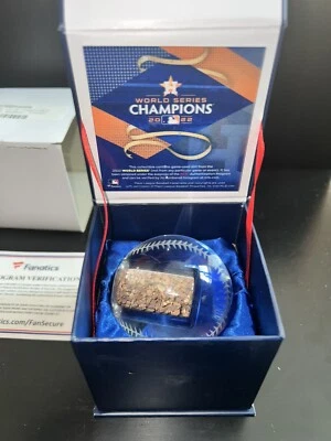 Houston Astros Authentic 2022 World Series Champions Crystal Ball Game Used Dirt - Image 1 of 4
