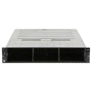 IBM SAN Storage Storwize V7000 Gen2 4 Port FC 16Gbps SAS 12G 24x SFF - 2076-624 - Bild 1 von 7