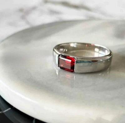 Anillo granate natural para hombre anillo granate plata 925 regalo para él granate anillo llamativo Foto 1 de 4