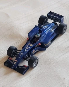 1/43 MINICHAMPS 430 000014 Prost Peugeot AP03 J. Alesi 2000 *Loose* - Picture 1 of 5