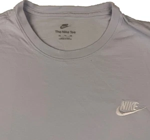 Nike Sportswear Embroidered Futura T-Shirt Carolina Blau Herren Gr. XXL - Bild 1 von 9