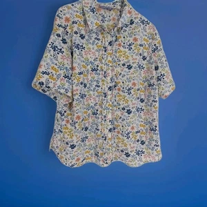 Honor Millburn size 18 Blouse floral Edinburgh wool mill Blue Flower - Picture 1 of 4