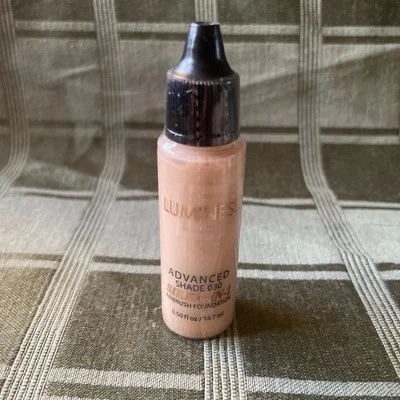 💋LUMINESS Foundation .50 fl oz Shade 030 New Sealed 💫 - Image 1 of 4