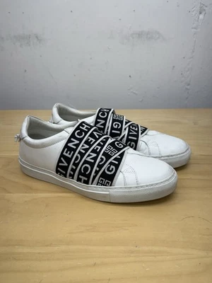 Tênis masculino logotipo Urban Street couro branco GIVENCHY US$ 695 39 tamanho 7 EUA - Imagem 1 de 4