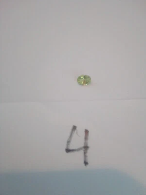 1 einzelner echter Peridot oval geschliffen ca 3x3,9mm Pakistan oval facet nr4 - Bild 1 von 4