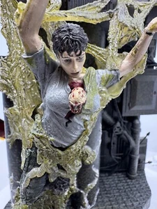 2003 McFarlane Toys Movie Maniacs 6 Aliens Alien Queen deluxe figure BOX DAMAGE - Picture 1 of 24