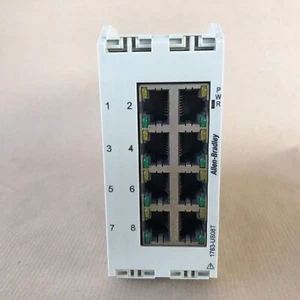 Allen-Bradley 1783-US08T Stratix 2000 8-Port Unmanaged Ethernet Switch IP20 - Picture 1 of 10