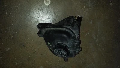 1998 1999 2000 2001 2002 2003 JAGUAR XJ8 VANDEN PLAS COOLING OVERFLOW RESERVOIR - Image 1 of 4