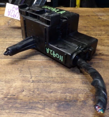 FITS 2004-2006 NISSAN TITAN TOWING FUSE RELAY BOX (Next to main fuse box) OEM - Image 1 of 4